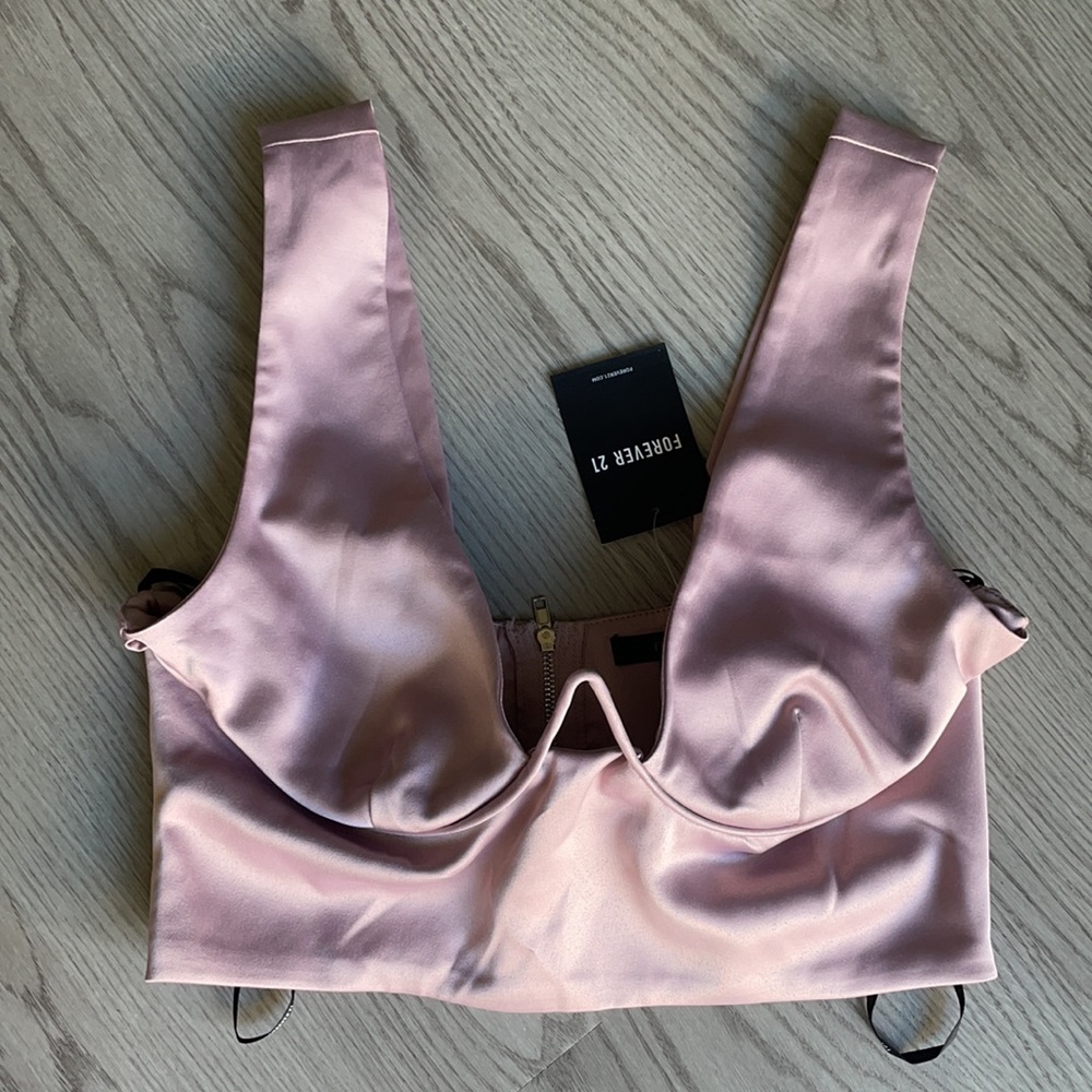 NEW Forever 21 Cropped Satin Top Small Pink